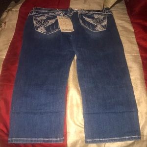 L.A.idol Capri Denim